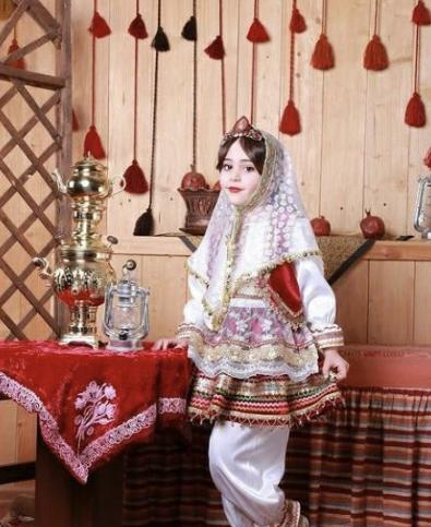 عکس لباس آذری دخترانه
