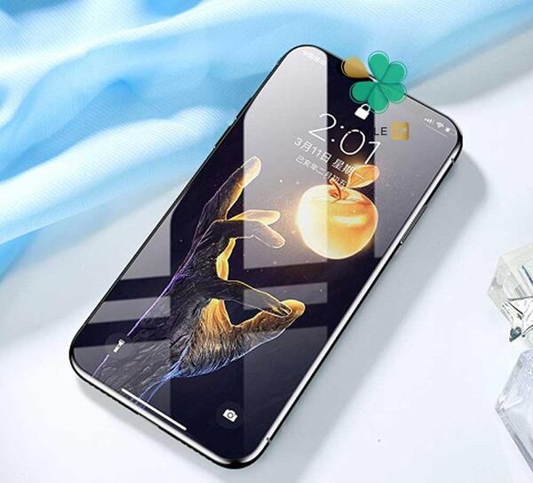 عکس صفحه گوشی آیفون ۱۳