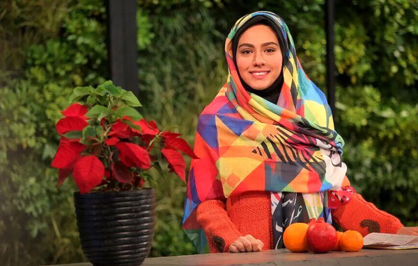 عکس مجری زن حالا خورشید