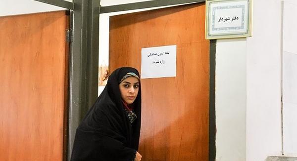 عکس دختر بلوچ با ماسک