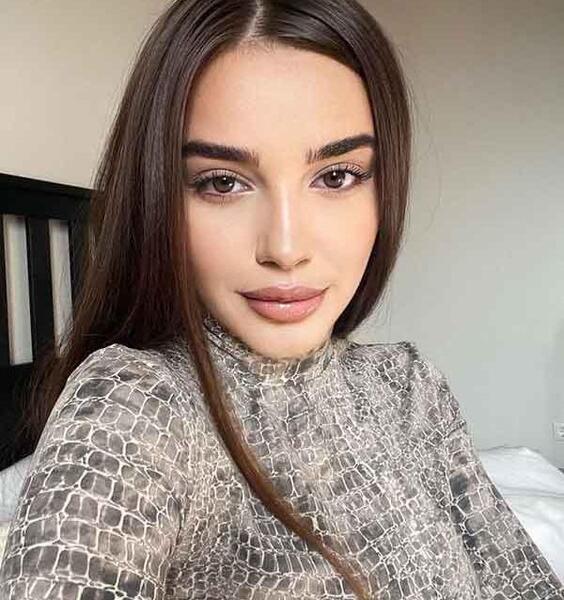 عکس دختر بلوچ با ماسک