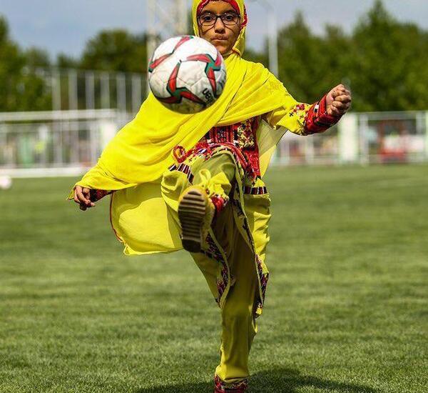 عکس دختر بلوچ با ماسک