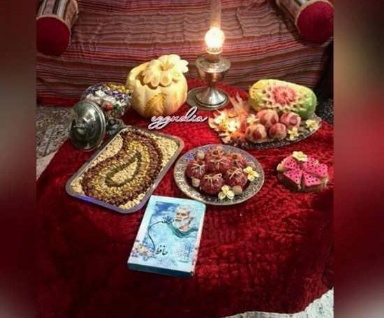 عکس ایده تزیین کرسی شب یلدا
