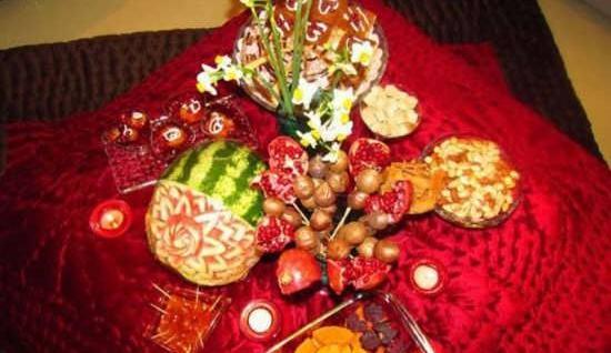 عکس ایده تزیین کرسی شب یلدا