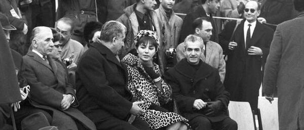 عکس شاه خانوادگی