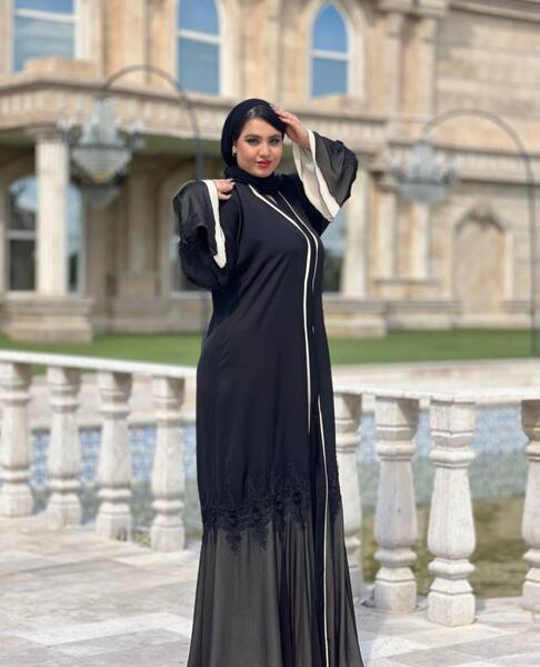 عکس مدل مانتو بلند راسته مشکی و شیک و مجلسی