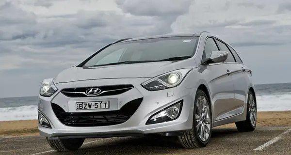 عکس ماشین هیوندای i40