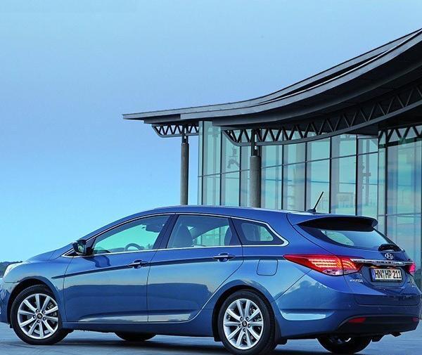 عکس ماشین هیوندای i40
