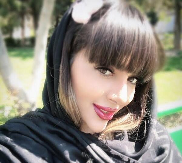 عکس سحر فارسی فرندز بدون چتری