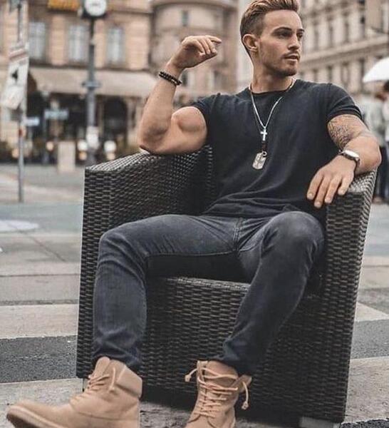 ژست عکس کلاسیک مردانه