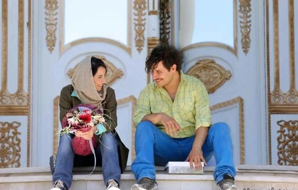عکس بازیگران آینه بغل