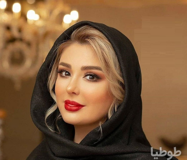 عکس نیوشا ضیغمی بیوگرافی