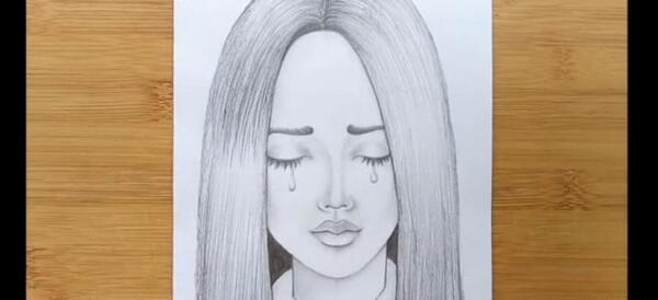 عکس نقاشی دخترانه از پشت سر