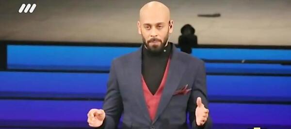 عکس ارشا اقدسی در برنامه رضا رشیدپور