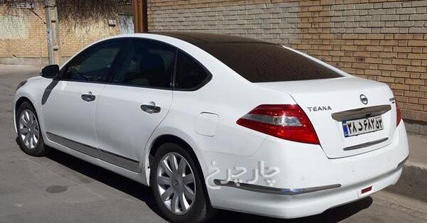 عکس ماشین نیسان تی ینا (مونتاژ)
