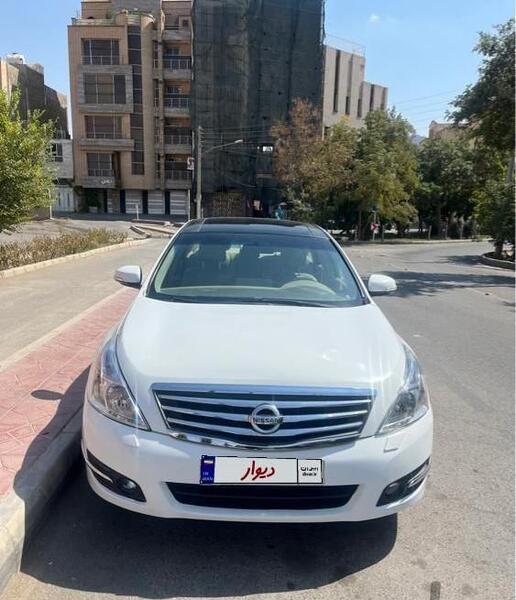 عکس ماشین نیسان تی ینا (مونتاژ)