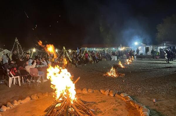 عکس چهارشنبه سوری در گلستان