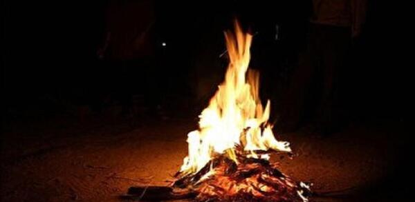 عکس چهارشنبه سوری در گلستان