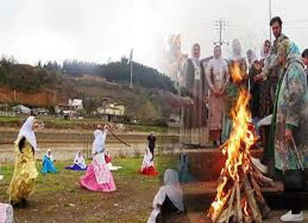 عکس چهارشنبه سوری در گلستان