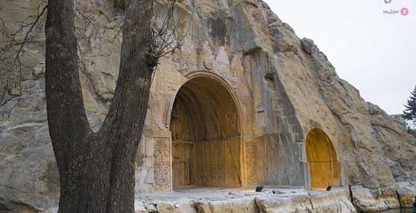 عکس نزدیک از طاق بستان