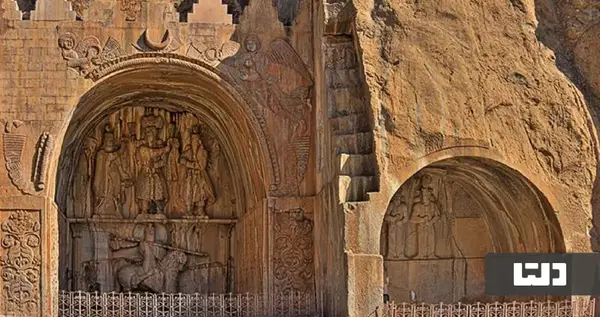 عکس نزدیک از طاق بستان