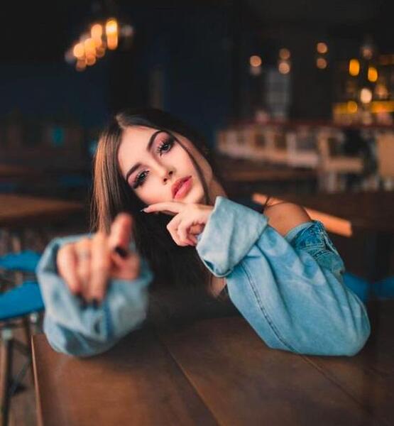 عکس پروف دخترونه با لباس مشکی