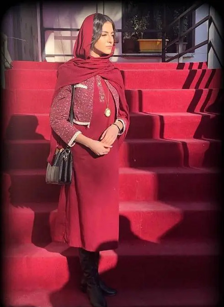عکس بازیگر پردیس پورعابدینی