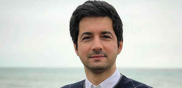 عکس مجری برنامه سمت خدا
