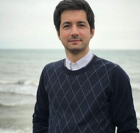 عکس مجری برنامه سمت خدا
