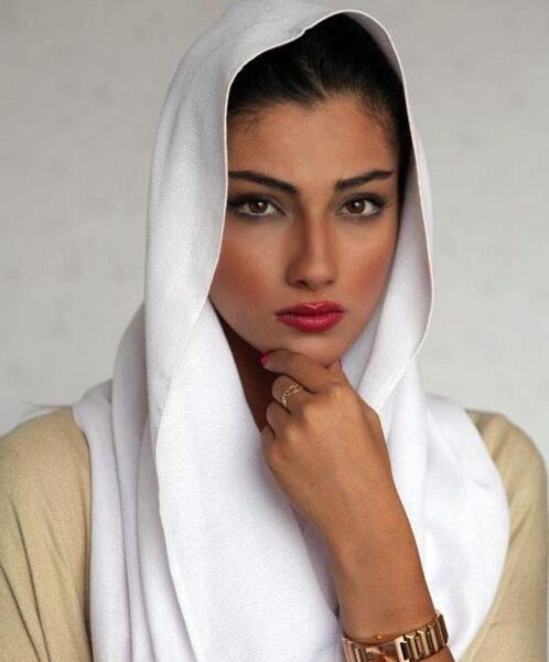 عکس های و بیوگرافی محیا دهقانی