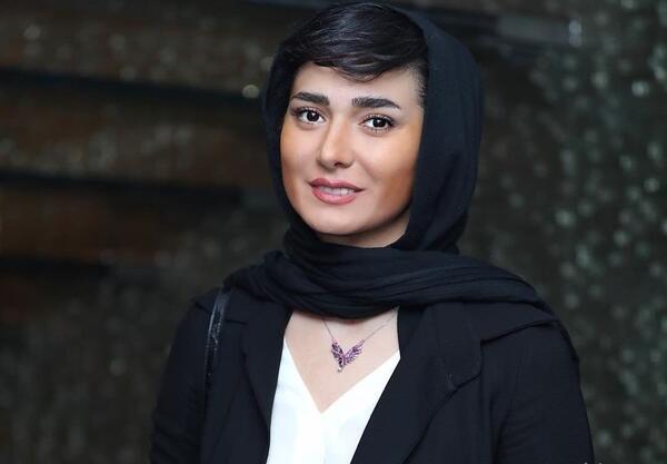 عکس تولد مینا وحید