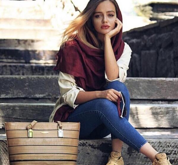 مدل ژست عکس با حجاب