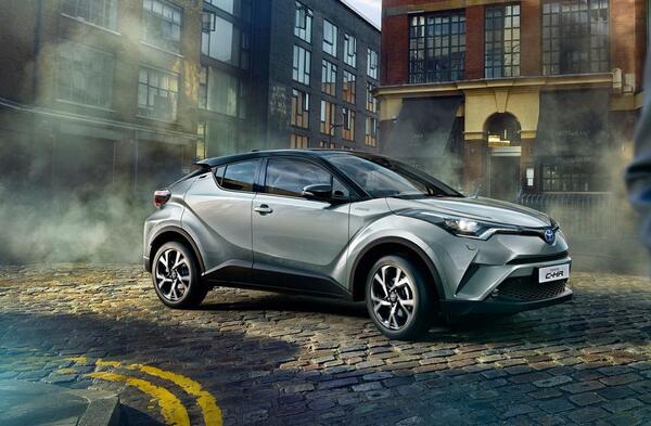 عکس ماشین تویوتا c-hr