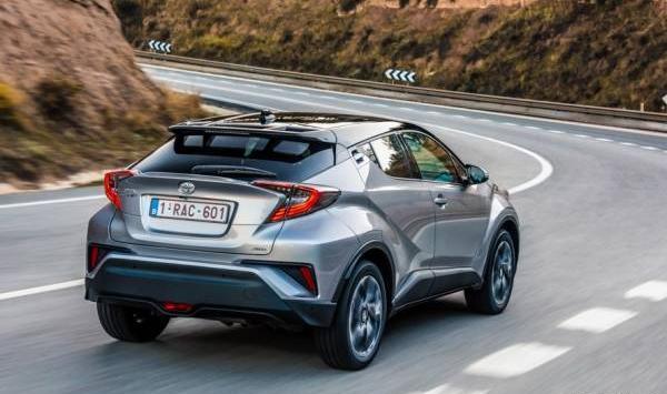 عکس ماشین تویوتا c-hr