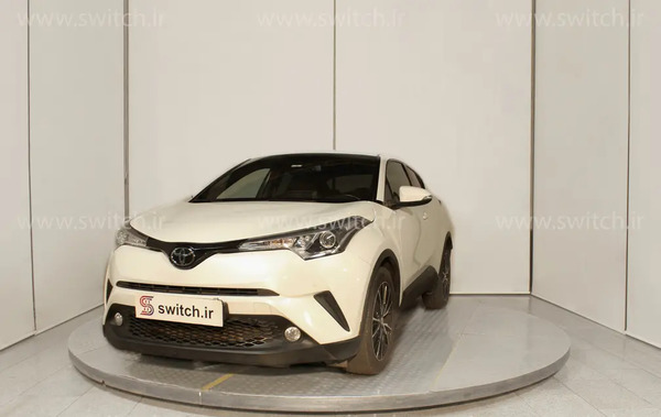 عکس ماشین تویوتا c-hr