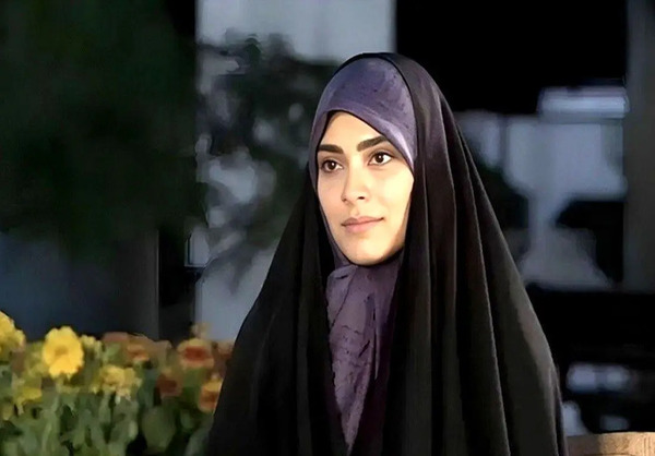 عکسهای قبر مهسا امینی همسر فرهاد ظریف
