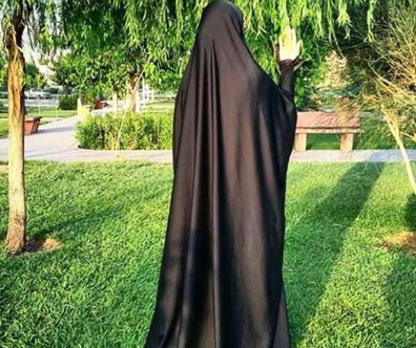 عکس فیک دختر چادری