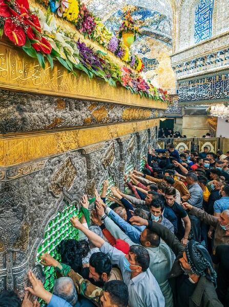 عکس یادگاری حرم امام حسین