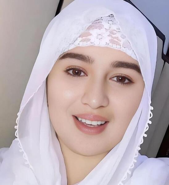 عکس حورا