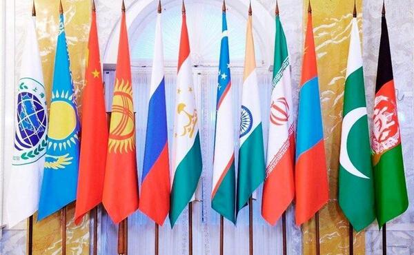 عکس رئیسی در اجلاس شانگهای