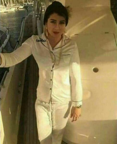 عکس دختر روحانی در انگلیس