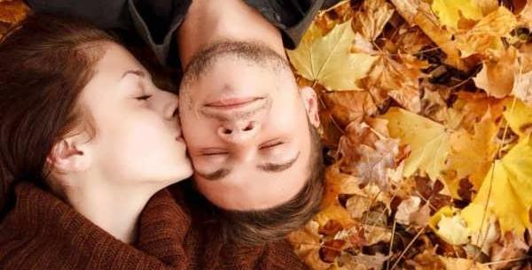 عکس عاشقانه ی پاییزی