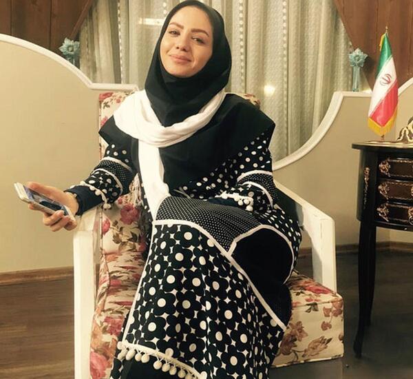 عکس مبینا نصیری با چادر