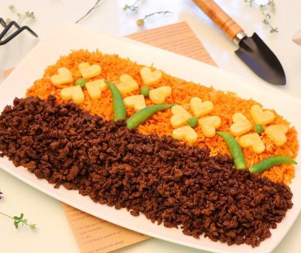 عکس استانبولی با گوشت چرخ کرده