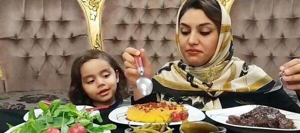 عکس چالش غذا خوری