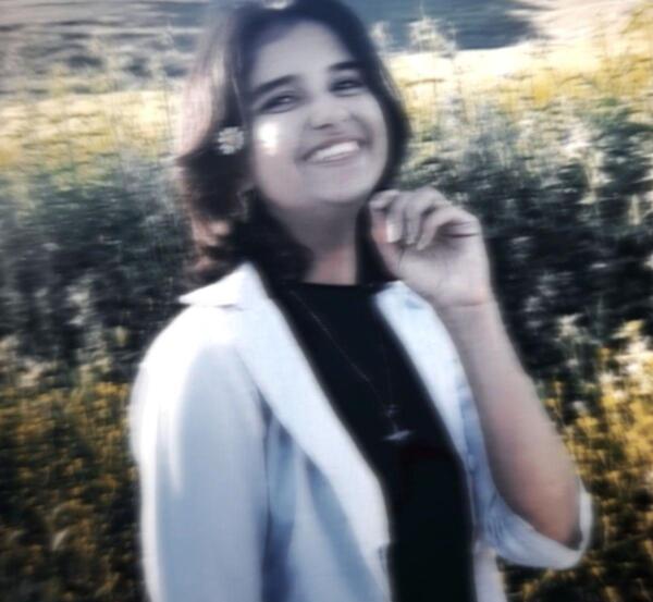 عکس ثنا ایزدی