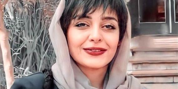عکس شوهر حیاط