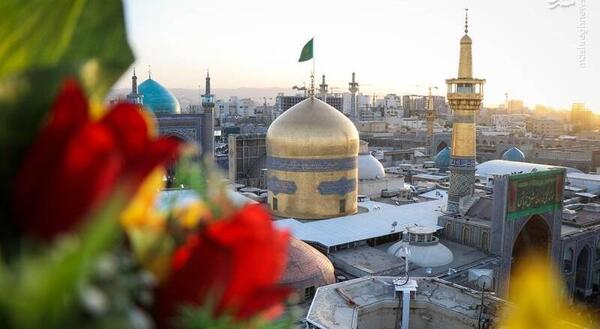 عکس حرم امام رضا زن
