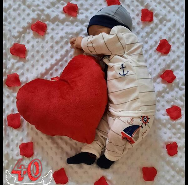 عکس نوشته چهل روزگی پسرم