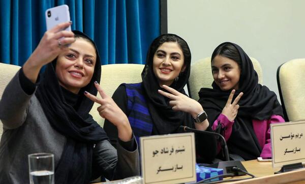 عکس احسان جوانمرد نویسنده بانوی عمارت